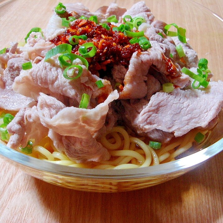 ピリ辛豚しゃぶ冷やしラーメン